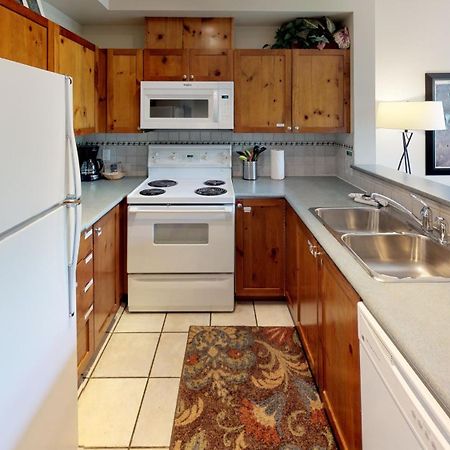 Stoney Creek Northstar By Whistler Premier Apartment Bagian luar foto