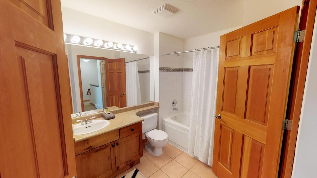 Stoney Creek Northstar By Whistler Premier Apartment Bagian luar foto